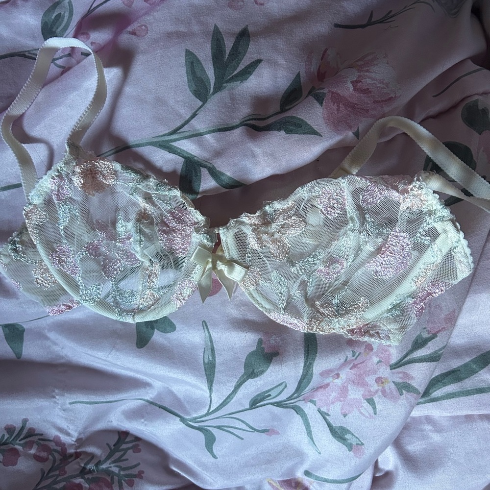 Vintage Victoria Secret Floral Bra